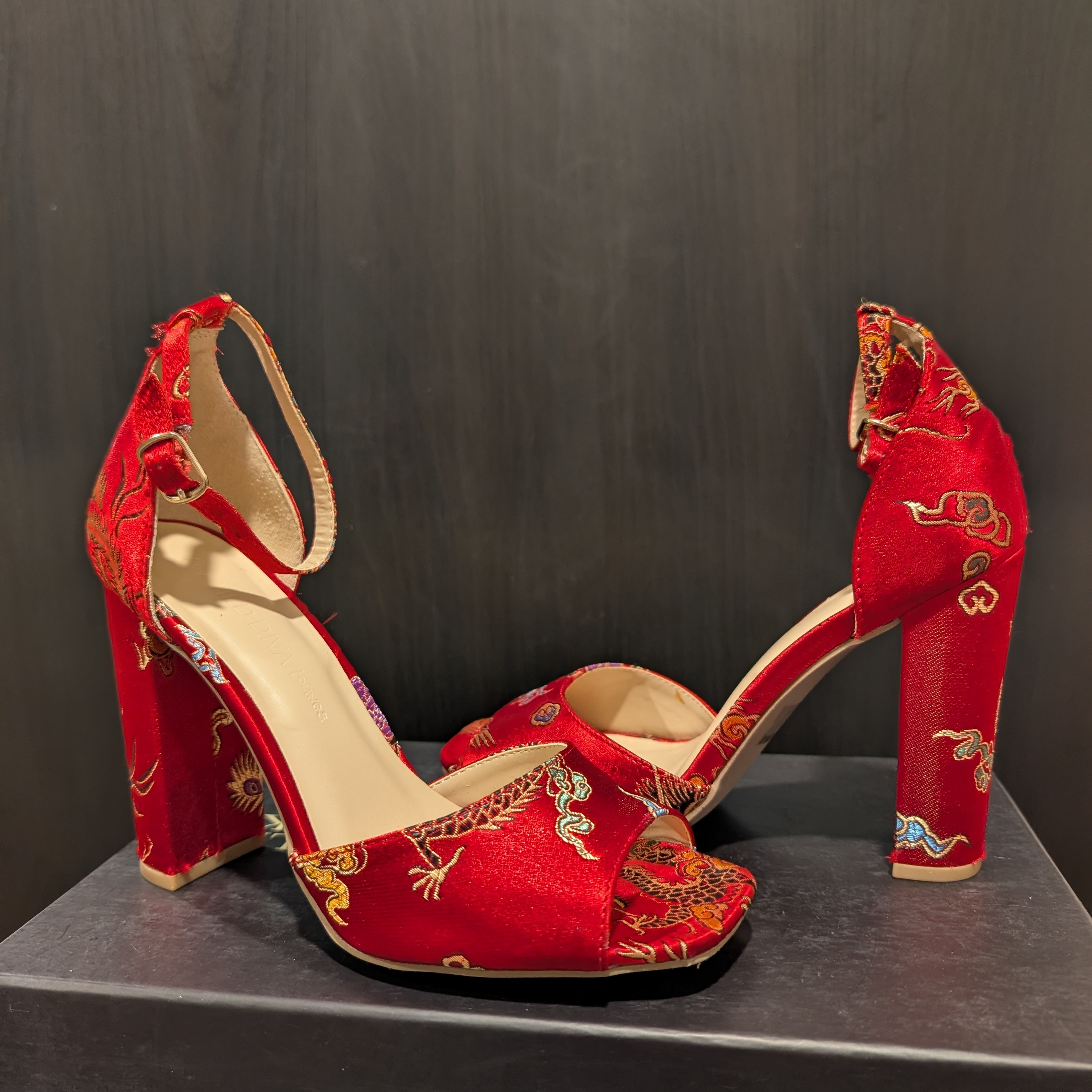 Like Newchic Red Embroidered Women's Heels